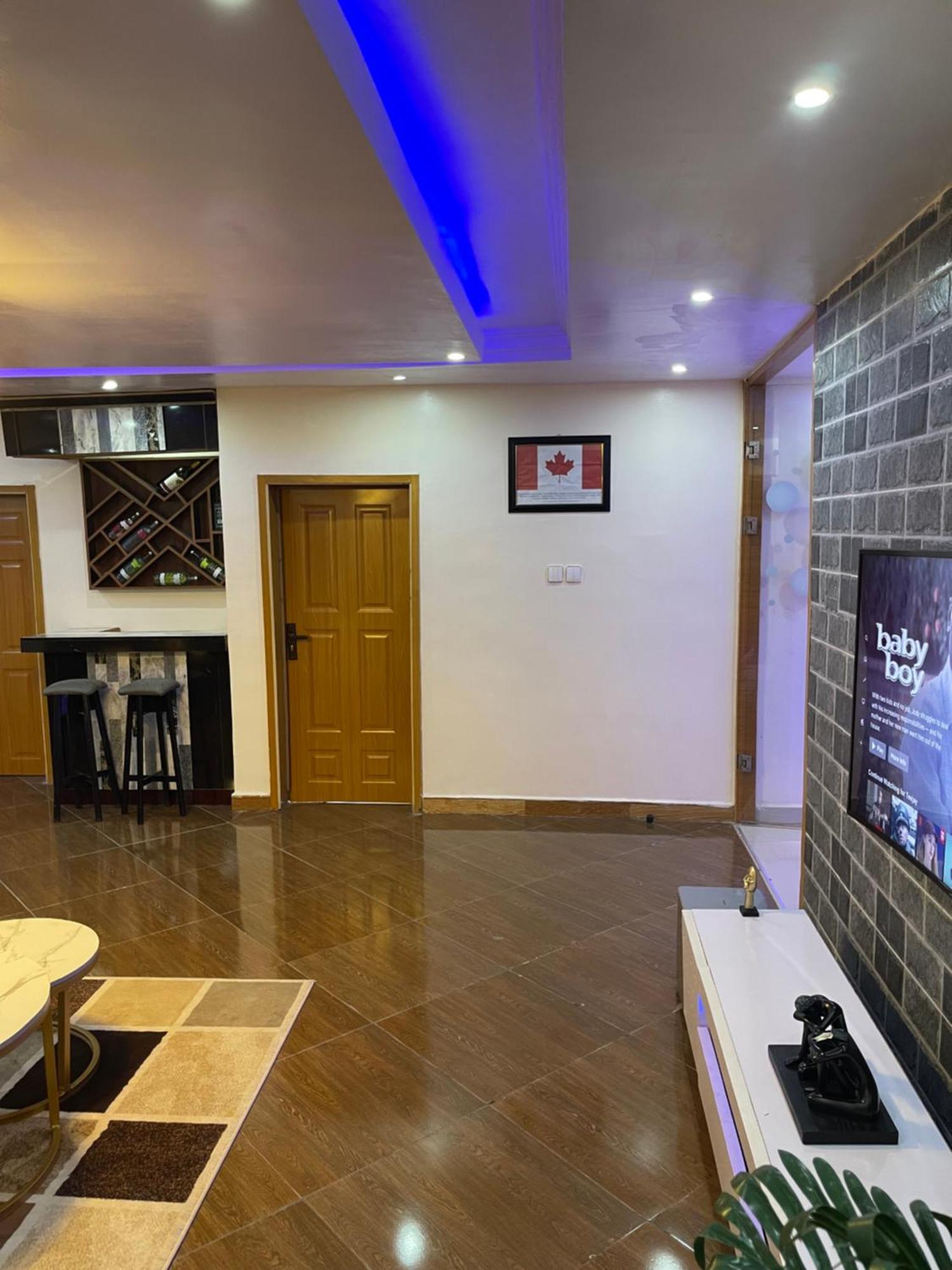 An Entire Rare Stylish 4-Bedroom Bungalow Akure Extérieur photo